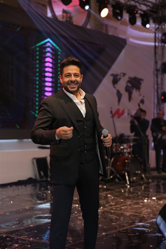 "حماقى" فى أول حفل بعد إطلاق ألبومه الجديد "حماقى" فى أول حفل بعد إطلاق ألبومه الجديد