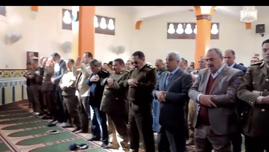 بالصور.. مديرا أمن كفر الشيخ والبحث الجنائي يؤديان صلاة الغائب علي أرواح شهداء الشرطة