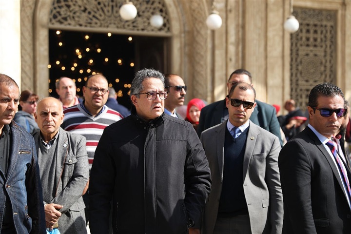 بالصو.. وزير الآثار يتفقد مسجد محمد علي بقلعة صلاح الدين بالصو.. وزير الآثار يتفقد مسجد محمد علي بقلعة صلاح الدين