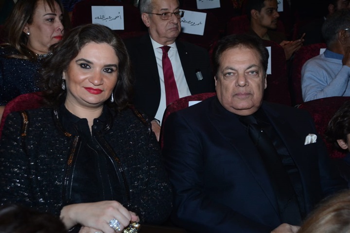 بالصور.. نجوم الفن والإعلام والمشاهير يحتفلون بعرض "3 أيام فى الساحل" لـ"هنيدي" بالصور.. نجوم الفن والإعلام والمشاهير يحتفلون بعرض "3 أيام فى الساحل" لـ"هنيدي"