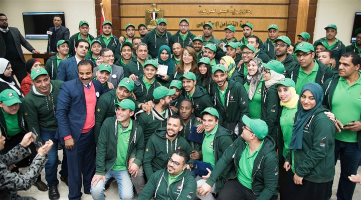 "والي" تكرم فرق التدخل السريع وأطفال بلا مأوى