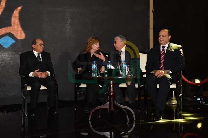 بالأسماء.. تكريم نجوم الفن والإعلام بملتقى "بصمة إبداع" ..صور بالأسماء.. تكريم نجوم الفن والإعلام بملتقى "بصمة إبداع" ..صور