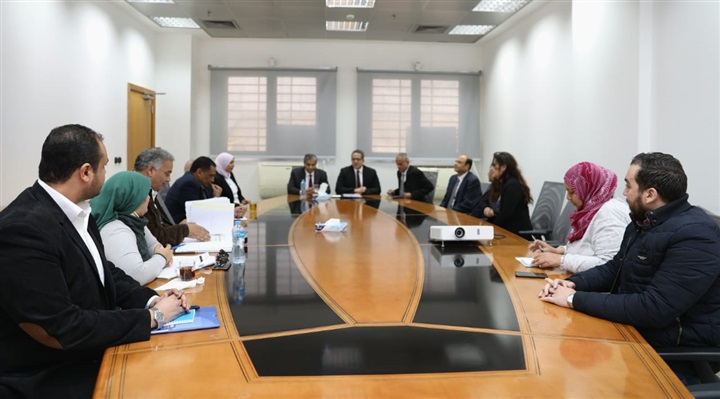 لقاء وزير الآثار بالعاملين بمتحف الحضارة