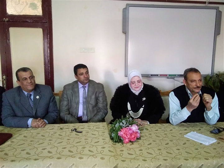 بالصور.. اختيار 12 مدرسة بكفر الشيخ للتدريب علي مناهضة العنف داخل المدارس