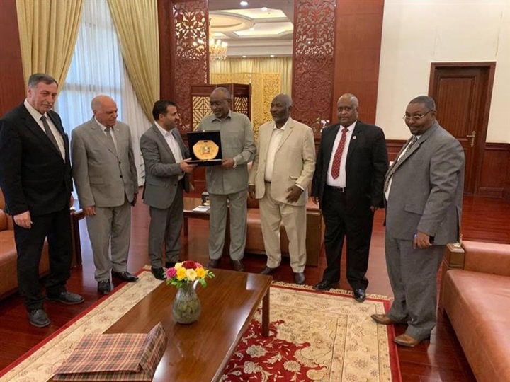 نقيب معلمي مصر يلتقي نائب رئيس جمهورية السودان نقيب معلمي مصر يلتقي نائب رئيس جمهورية السودان