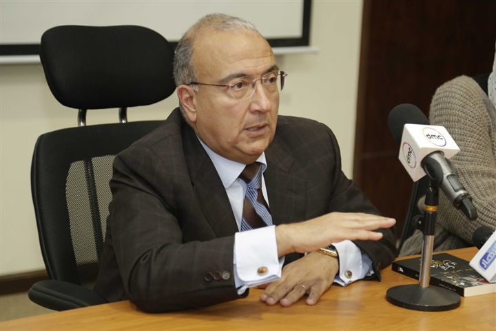 بالصور.. أخر سفير مصري فى تركيا يوقع كتاب "كنت سفيرًا لدى السلطان" بالصور.. أخر سفير مصري فى تركيا يوقع كتاب "كنت سفيرًا لدى السلطان"