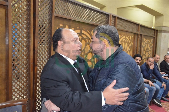 بالصور.. نجوم الفن يشاركان مراسم عزاء والدة الفنان محمود عبد الغفار بالصور.. نجوم الفن يشاركان مراسم عزاء والدة الفنان محمود عبد الغفار