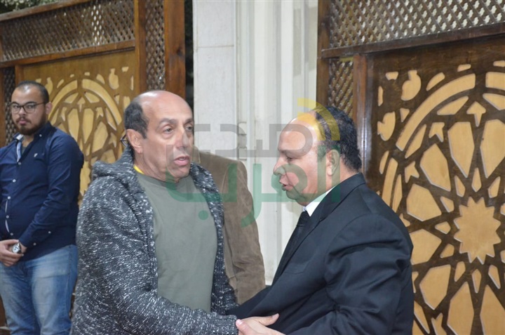 بالصور.. نجوم الفن يشاركان مراسم عزاء والدة الفنان محمود عبد الغفار بالصور.. نجوم الفن يشاركان مراسم عزاء والدة الفنان محمود عبد الغفار