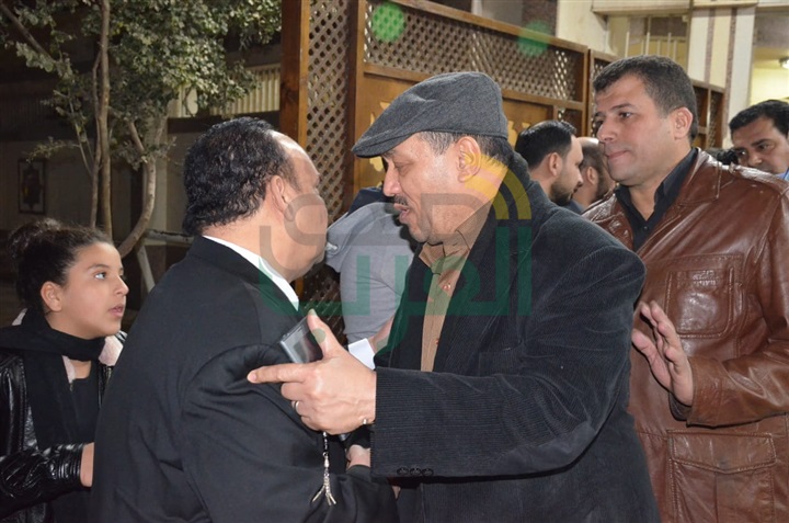 بالصور.. نجوم الفن يشاركان مراسم عزاء والدة الفنان محمود عبد الغفار بالصور.. نجوم الفن يشاركان مراسم عزاء والدة الفنان محمود عبد الغفار