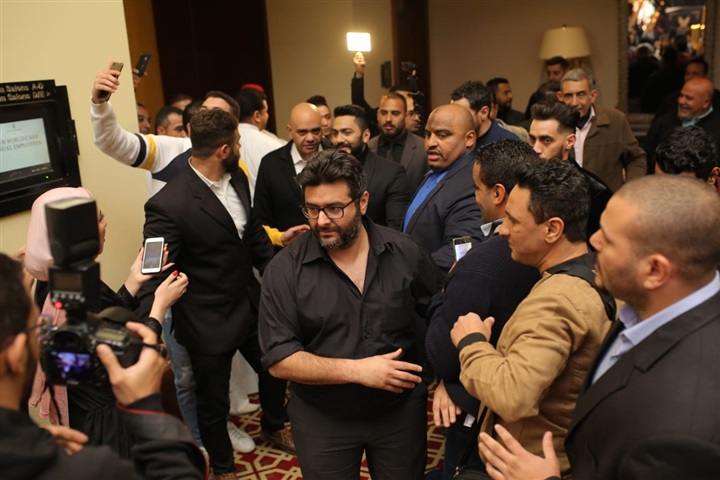 بالصور .. تامر حسني يشعل حفلا ضخما بأحد الفنادق النيلية بالصور .. تامر حسني يشعل حفلا ضخما بأحد الفنادق النيلية