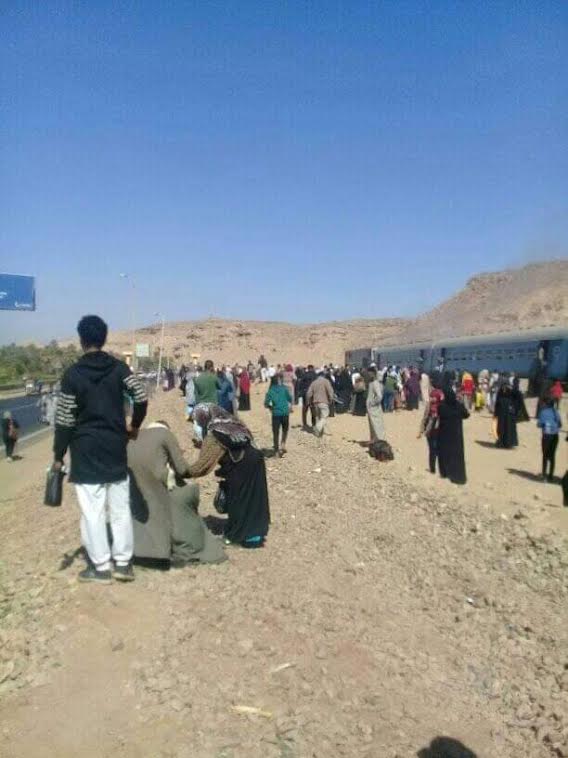 الصور الأولى لحريق قطار أسوان - الإسكندرية