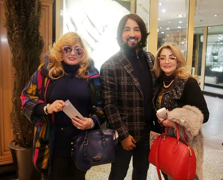 الظهور الأول لـ"شهيرة" بعد خلع الحجاب الظهور الأول لـ"شهيرة" بعد خلع الحجاب
