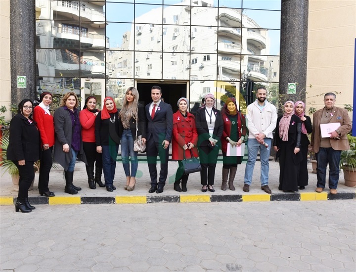 بالصور.. نجوم الإعلام ومسئولو النادي الأهلي في زيارة لـ «بهية» بالصور.. نجوم الإعلام ومسئولو النادي الأهلي في زيارة لـ «بهية»