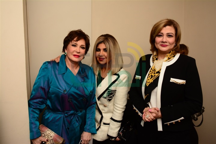 بالصور.. الفنان فاروق حسنى يفتتح معرضه الجديد.. والسفير السعودى يشيد باللوحات بالصور.. الفنان فاروق حسنى يفتتح معرضه الجديد.. والسفير السعودى يشيد باللوحات