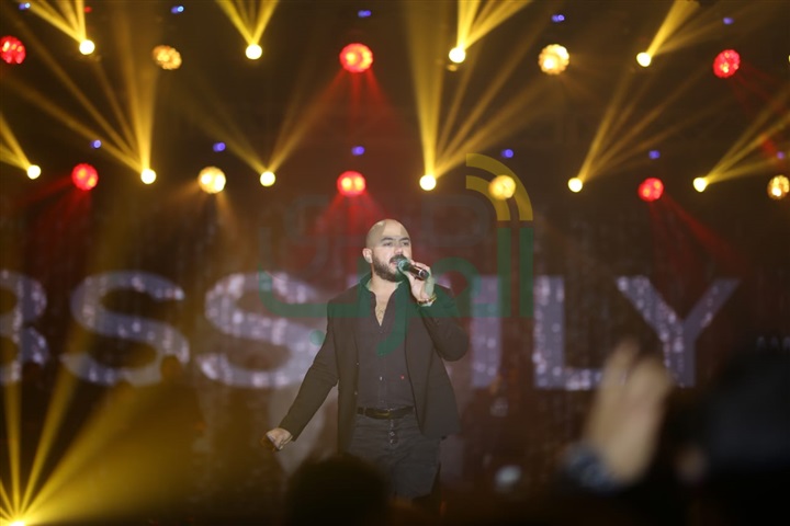  بالصور .. العسيلي وأحمد عصام يشعلان حفلا ضخما بأحد الفنادق النيلية‬