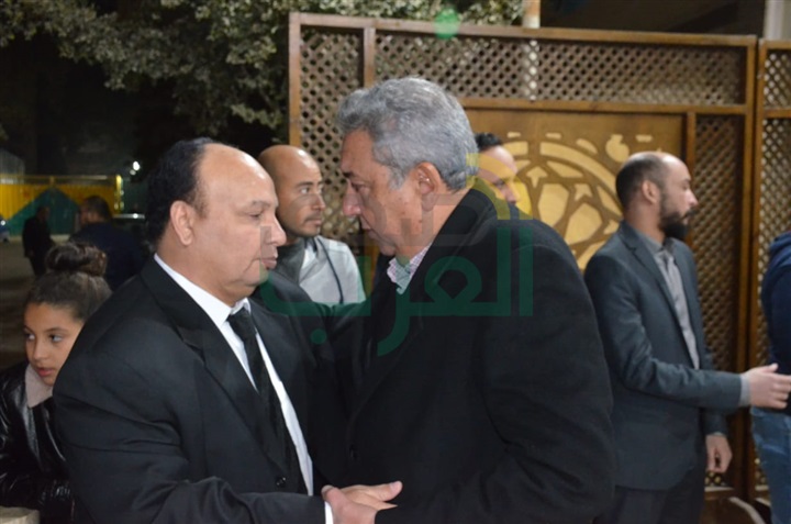 بالصور.. نجوم الفن يشاركان مراسم عزاء والدة الفنان محمود عبد الغفار بالصور.. نجوم الفن يشاركان مراسم عزاء والدة الفنان محمود عبد الغفار