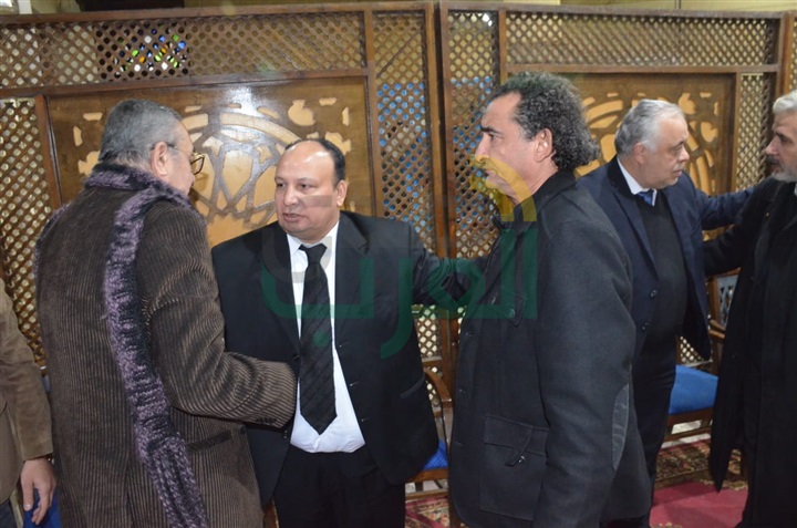 بالصور.. نجوم الفن يشاركان مراسم عزاء والدة الفنان محمود عبد الغفار بالصور.. نجوم الفن يشاركان مراسم عزاء والدة الفنان محمود عبد الغفار