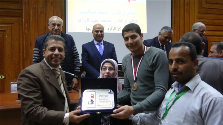 4 ميداليات ذهبية وفضية لـ"نادي العلوم المنيا" بأسبوع "كفر الشيخ"