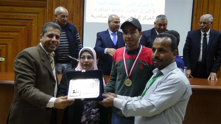 4 ميداليات ذهبية وفضية لـ"نادي العلوم المنيا" بأسبوع "كفر الشيخ"