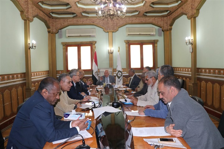 معلمو أسيوط تنظم مؤتمراً علمياً تحت عنوان "العلوم المتقدمة ودورها في تطوير التعليم"