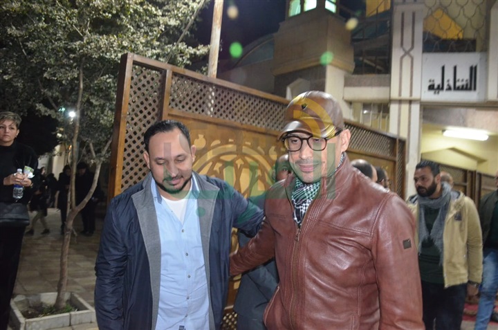 بالصور.. نجوم الفن يشاركان مراسم عزاء والدة الفنان محمود عبد الغفار بالصور.. نجوم الفن يشاركان مراسم عزاء والدة الفنان محمود عبد الغفار