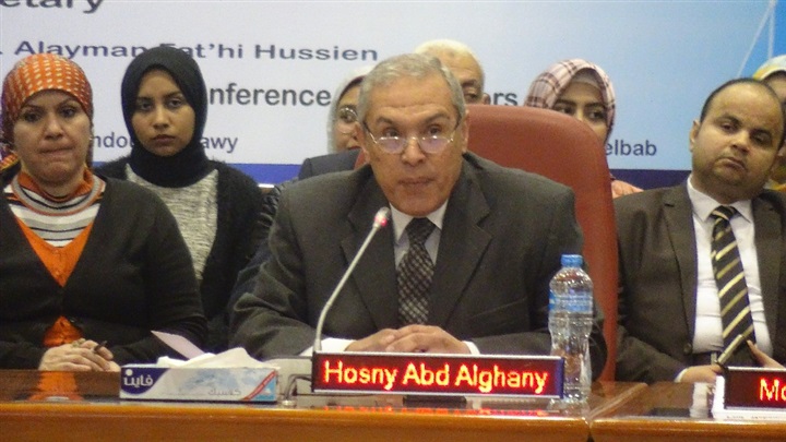 رئيس جامعة المنيا يفتتح المؤتمر السنوي الثالث لجراحات المسالك البولية بالصعيد رئيس جامعة المنيا يفتتح المؤتمر السنوي الثالث لجراحات المسالك البولية بالصعيد
