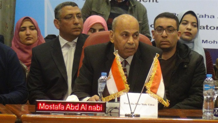 رئيس جامعة المنيا يفتتح المؤتمر السنوي الثالث لجراحات المسالك البولية بالصعيد رئيس جامعة المنيا يفتتح المؤتمر السنوي الثالث لجراحات المسالك البولية بالصعيد