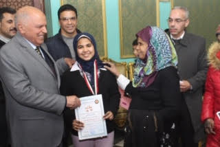 نقيب المعلمين يكرم أبطال نادى المعلمين للجبت كوني دو
