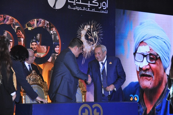 وزراء وفنانيين فى مؤتمر حملة "عنيك فى عنينا" وزراء وفنانيين فى مؤتمر حملة "عنيك فى عنينا"