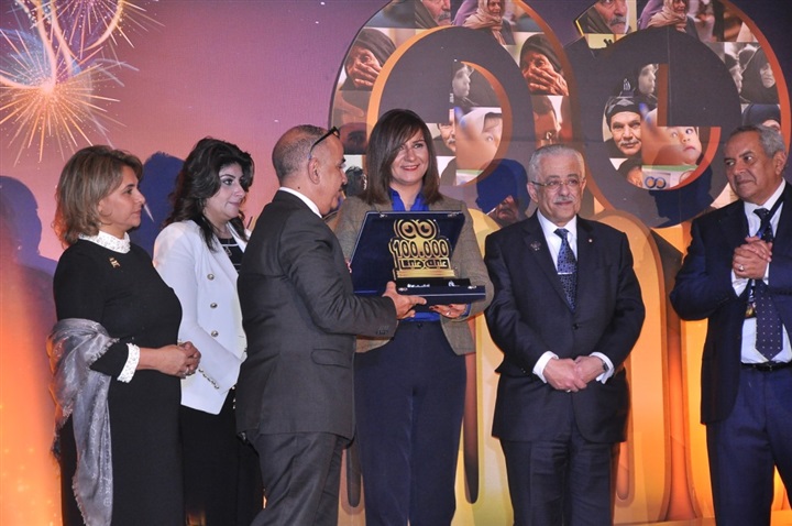 وزراء وفنانيين فى مؤتمر حملة "عنيك فى عنينا" وزراء وفنانيين فى مؤتمر حملة "عنيك فى عنينا"