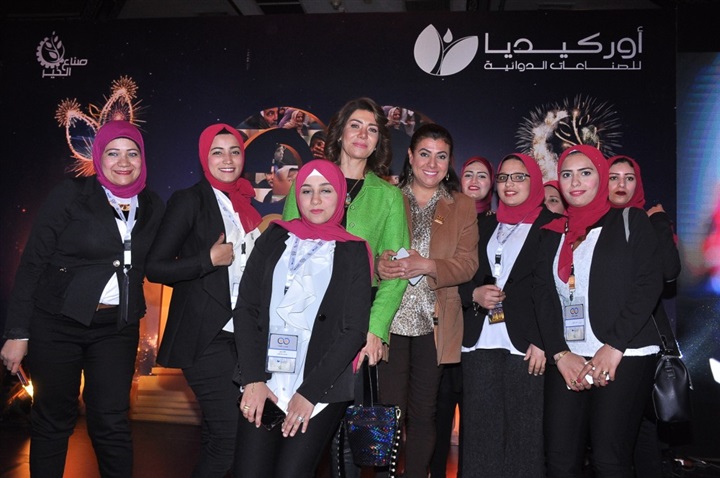 وزراء وفنانيين فى مؤتمر حملة "عنيك فى عنينا" وزراء وفنانيين فى مؤتمر حملة "عنيك فى عنينا"