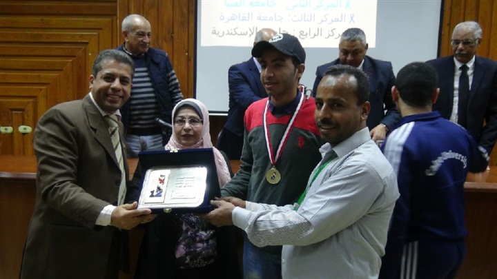 جامعة المنيا تحصد 27 ميدالية بأسبوع شباب الجامعات المصرية بـــ"كفر الشيخ"