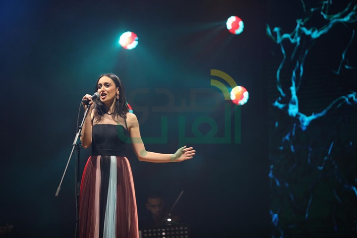بالصور.. فايا يونان تفاجئ الجمهور بأغنيات الكينج منير وفيروز في حفل التجمع بالصور.. فايا يونان تفاجئ الجمهور بأغنيات الكينج منير وفيروز في حفل التجمع