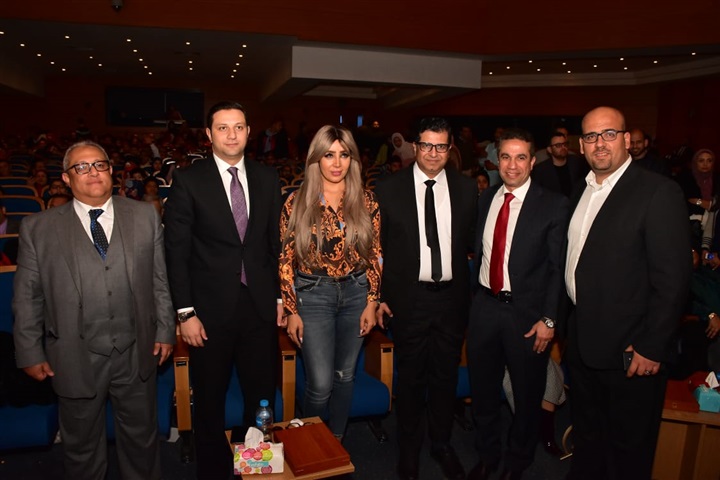 بالصور.. حمادة هلال يشعل حفل خريجي أكاديمية 6 أكتوبر 2019 بحضور نجوم الفن والمشاهير بالصور.. حمادة هلال يشعل حفل خريجي أكاديمية 6 أكتوبر 2019 بحضور نجوم الفن والمشاهير