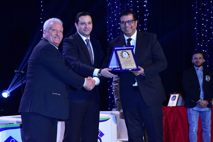 بالصور.. حمادة هلال يشعل حفل خريجي أكاديمية 6 أكتوبر 2019 بحضور نجوم الفن والمشاهير بالصور.. حمادة هلال يشعل حفل خريجي أكاديمية 6 أكتوبر 2019 بحضور نجوم الفن والمشاهير