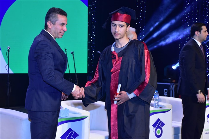 بالصور.. حمادة هلال يشعل حفل خريجي أكاديمية 6 أكتوبر 2019 بحضور نجوم الفن والمشاهير بالصور.. حمادة هلال يشعل حفل خريجي أكاديمية 6 أكتوبر 2019 بحضور نجوم الفن والمشاهير