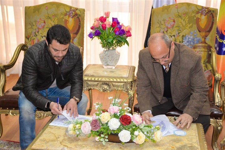 بالصور.. إيروسبورت يتعاقد مع أحمد حسن بالصور.. إيروسبورت يتعاقد مع أحمد حسن