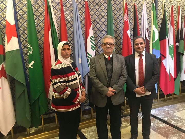 محمد بركات: التوعية الإعلامية ضرورة لوقف النصب باسم الجامعة العربية محمد بركات: التوعية الإعلامية ضرورة لوقف النصب باسم الجامعة العربية