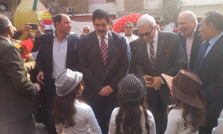 محافظ القليوبية يطلق الحملة القومية للتجريع ضد الديدان والطفيليات المعوية 