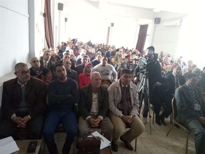 بالصور.. انطلاق الدورة التثقيفية السياسية الأولى لحزب مستقبل وطن بكفر الشيخ بالصور.. انطلاق الدورة التثقيفية السياسية الأولى لحزب مستقبل وطن بكفر الشيخ