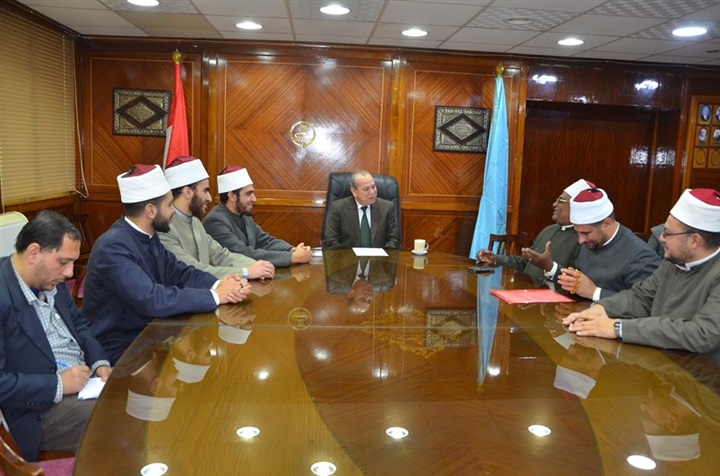 بالصور.. إطلاق القوافل الدعوية لمواجهة الفكر المتطرف والمتشدد بكفر الشيخ بالصور.. إطلاق القوافل الدعوية لمواجهة الفكر المتطرف والمتشدد بكفر الشيخ