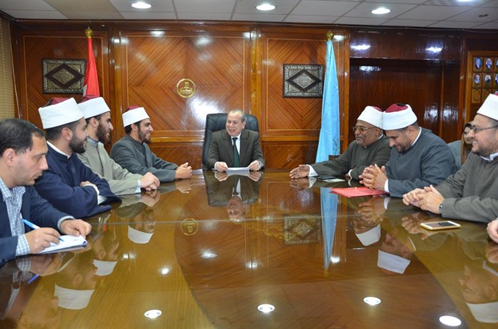 بالصور.. إطلاق القوافل الدعوية لمواجهة الفكر المتطرف والمتشدد بكفر الشيخ بالصور.. إطلاق القوافل الدعوية لمواجهة الفكر المتطرف والمتشدد بكفر الشيخ