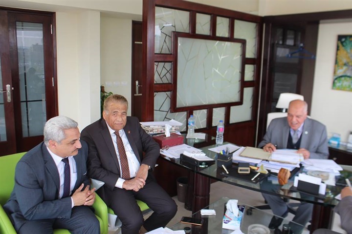تأجيل الجمعية العمومية الغير عادية لـ"زمالة المعلمين" لعدم اكتمال النصاب القانوني تأجيل الجمعية العمومية الغير عادية لـ"زمالة المعلمين" لعدم اكتمال النصاب القانوني