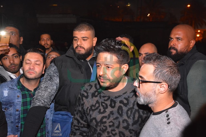 بالصور.. حماقي يفتتح حفله بنادي الشمس بـ "كل يوم من ده" بالصور.. حماقي يفتتح حفله بنادي الشمس بـ "كل يوم من ده"
