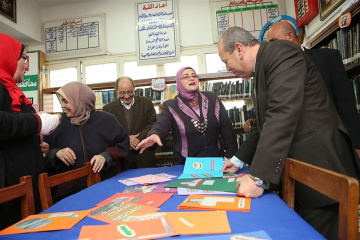بالصور.. محافظ كفر الشيخ يدعو لتعظيم دور الوسائط والوسائل التعليمية بالمكتبات المدرسية