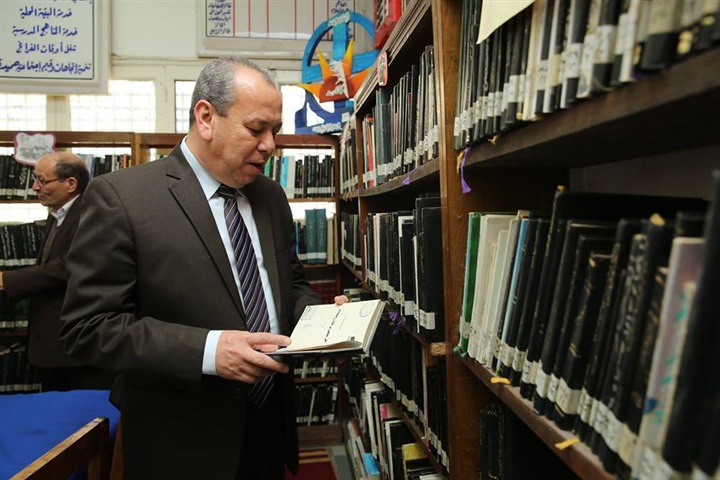 بالصور.. محافظ كفر الشيخ يدعو لتعظيم دور الوسائط والوسائل التعليمية بالمكتبات المدرسية