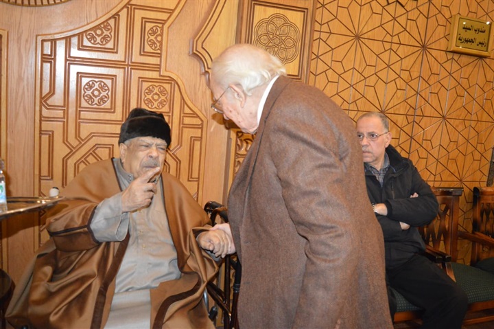 بالصور.. كبار رجال الدولة والوزراء ومشاهير الفن والأعلام في عزاء زوجة وزير الإسكان الأسبق بالصور.. كبار رجال الدولة والوزراء ومشاهير الفن والأعلام في عزاء زوجة وزير الإسكان الأسبق