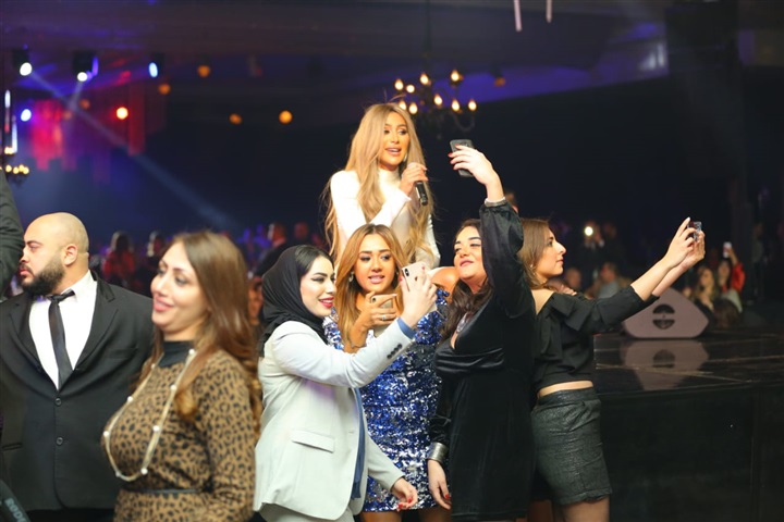 بالصور.. مايا دياب تتألق في حفل عيد الحب بالقاهرة الجديدة بالصور.. مايا دياب تتألق في حفل عيد الحب بالقاهرة الجديدة
