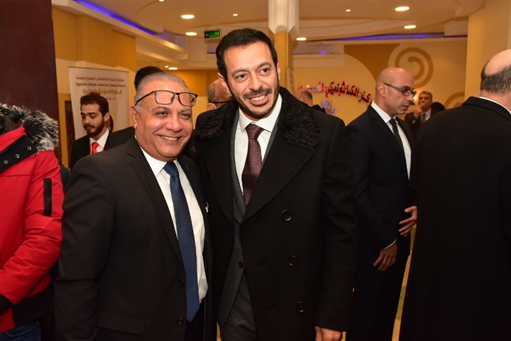 بالصور.. تكريم أعضاء لجنة تحكيم مهرجان المركز الكاثوليكي بحفل ختامه بالصور.. تكريم أعضاء لجنة تحكيم مهرجان المركز الكاثوليكي بحفل ختامه