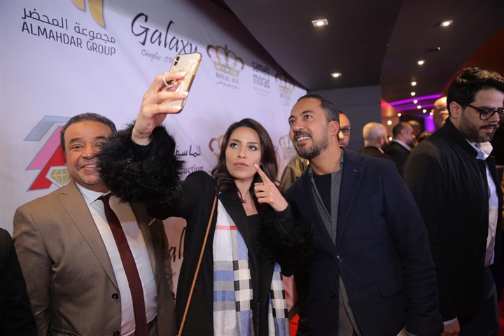 بالصور.. سامح حسين وساندي يحضران العرض الخاص لفيلم عيش حياتك بالصور.. سامح حسين وساندي يحضران العرض الخاص لفيلم عيش حياتك